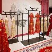 新中式 展示架汉服婚纱礼服陈列架彷古秀禾架简约龙门架子古风 服装