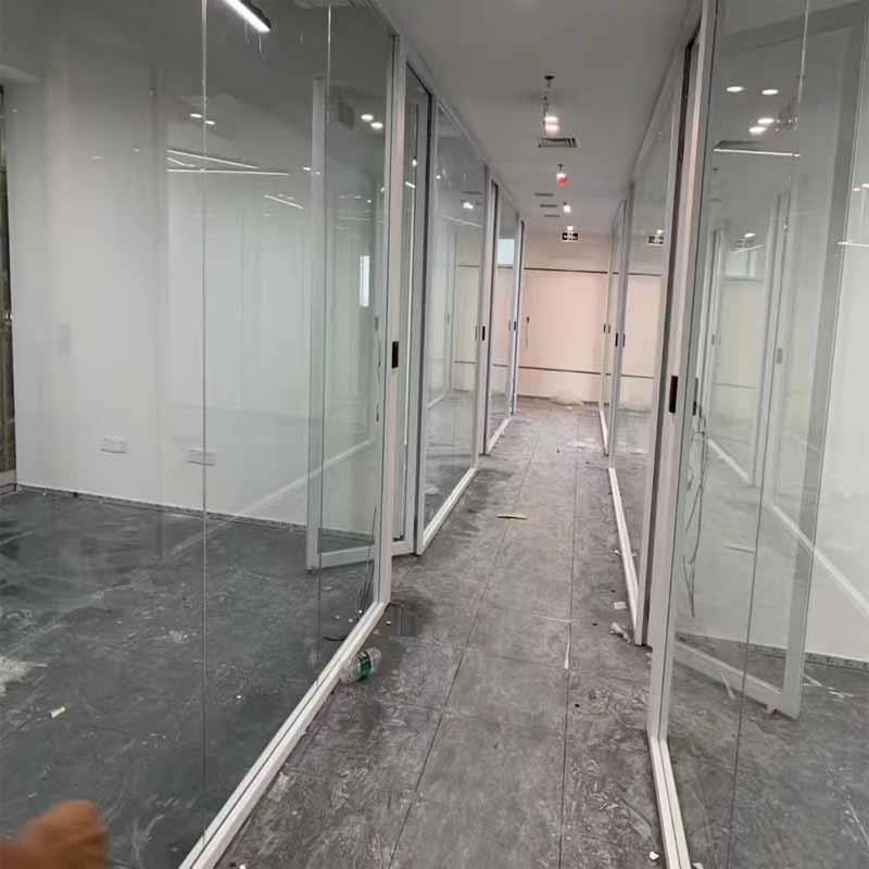 LVC办室全景单公玻隔弧钢化玻璃屏风侧单隔墙主播隔音老形板高断