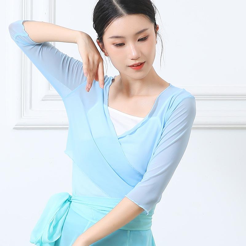 中国舞蹈飘逸半身系带大摆舞台装