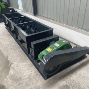 供应双轴混合搅拌机双螺旋搅拌混料机卧式双轴粉尘加湿搅拌机
