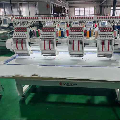 4头电脑绣花机裁片成衣帽子个性化多头刺绣机12针四头电脑绣花机