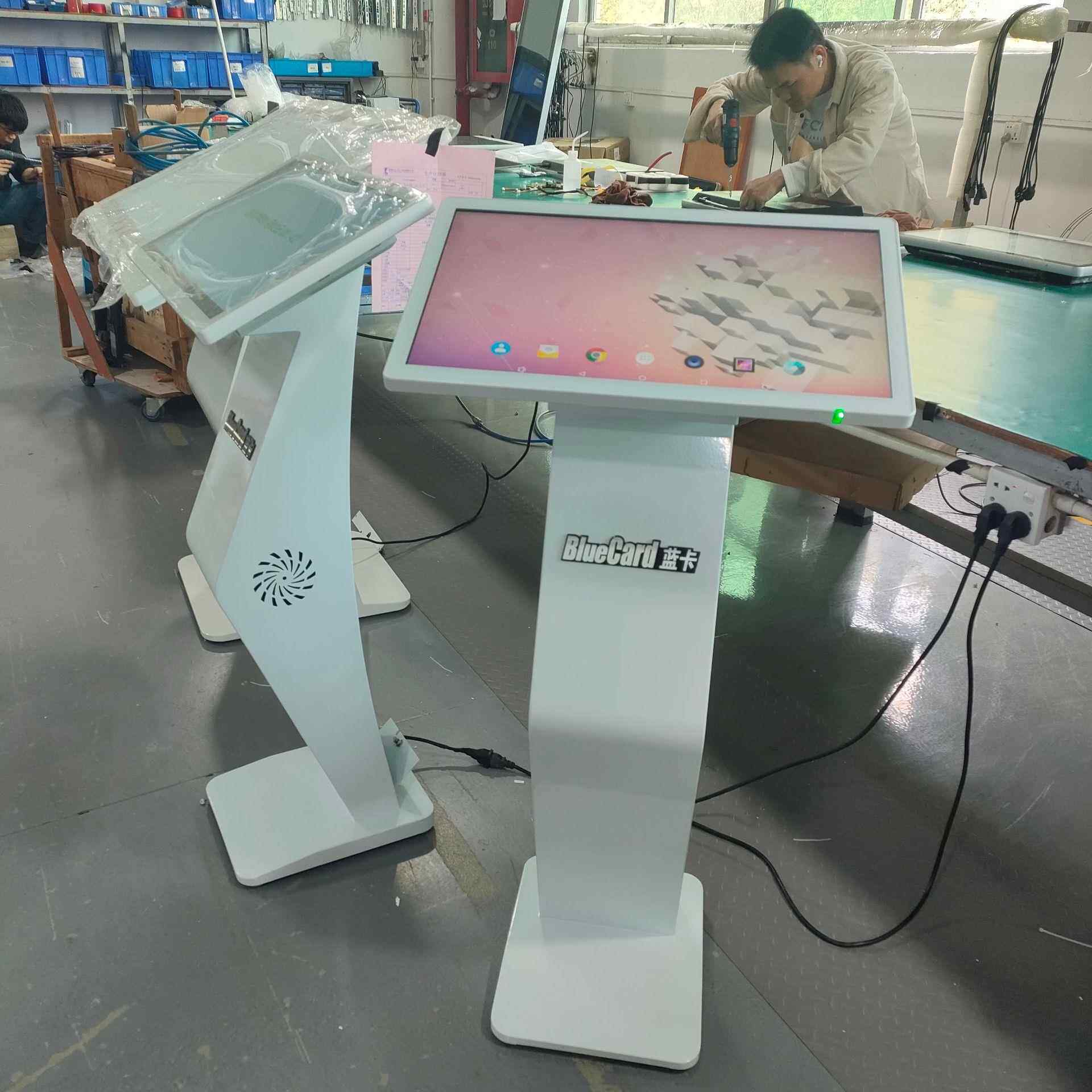 156寸触摸查询机立式广告显示屏终端智能示安卓容XGS/windo.w电显