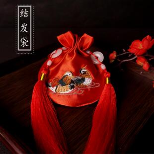 中式婚礼刺绣结发袋香包鸳鸯荷包定情信物挂件用定制香囊结婚礼物