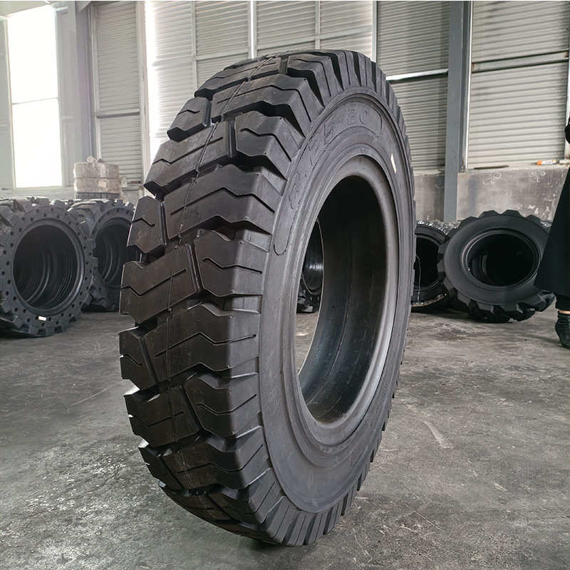 装载机实心胎825-20铲运机装载机轮胎825-20厂家直供工程机械轮胎