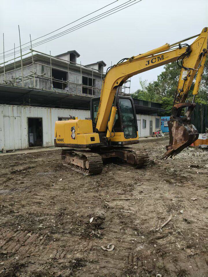 4月8日成都JCM80型履带式液压挖掘机网络拍卖公告