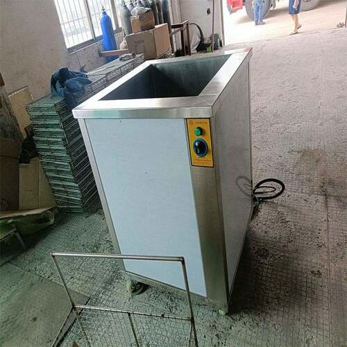 04不锈钢槽超声波清洗机工业五金模具汽配除油除锈清洗设备