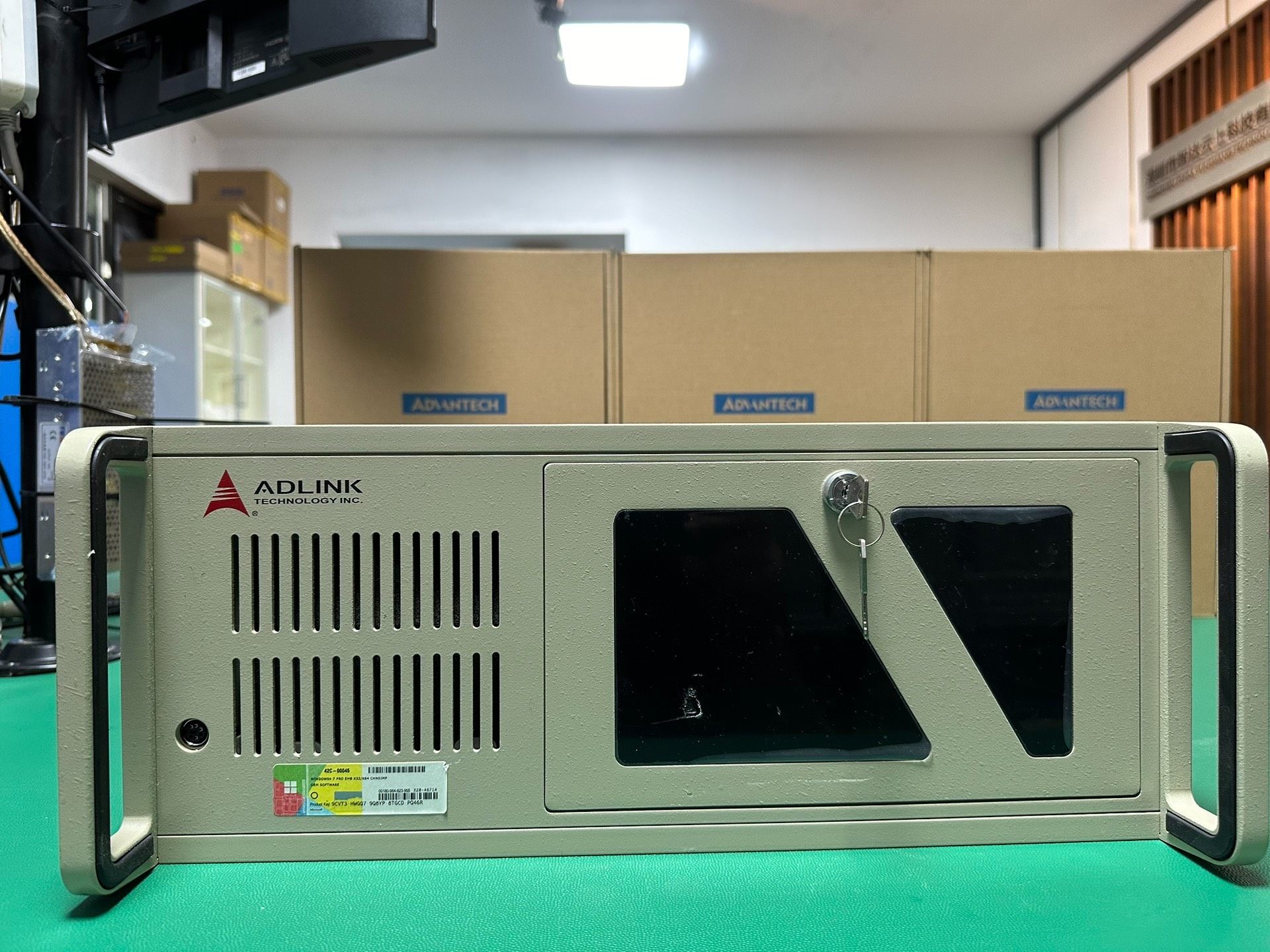 180台ADLINK凌华RK610-4U工控主机 10个pc