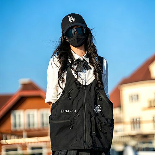 户外钓鱼马甲包多功能钓鱼登山旅行大口袋工作服摄影背心