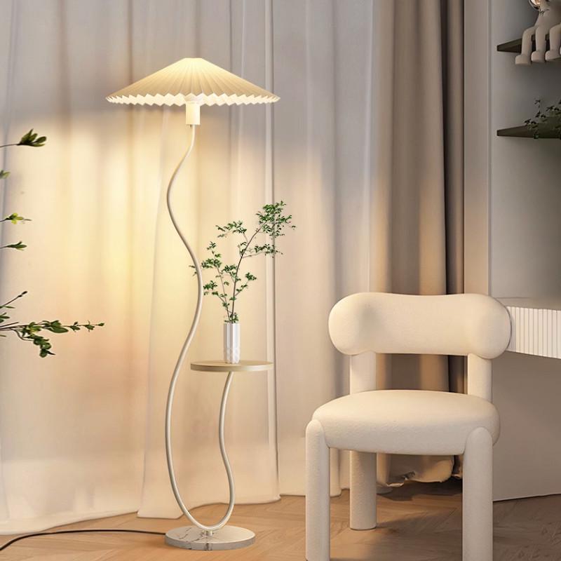 日式2025法式风新款复古落地灯摆件客厅台灯灯氛围奶油沙发旁边