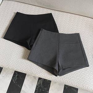 辣妹灰色西装短裤女2026春夏高腰显瘦女团外穿热裤下衣失踪靴裤