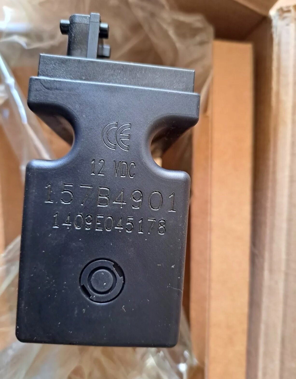 新型丹佛斯液压电磁阀157B4901 PVEO 32开/关1