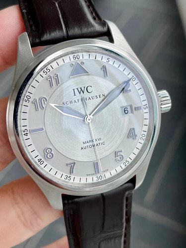 先鉴后发98新IWC万国表飞行员IW325502自动机械男士手表