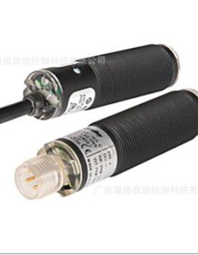 18 毫米塑料通用传感器42CA-D1MNAL-A2