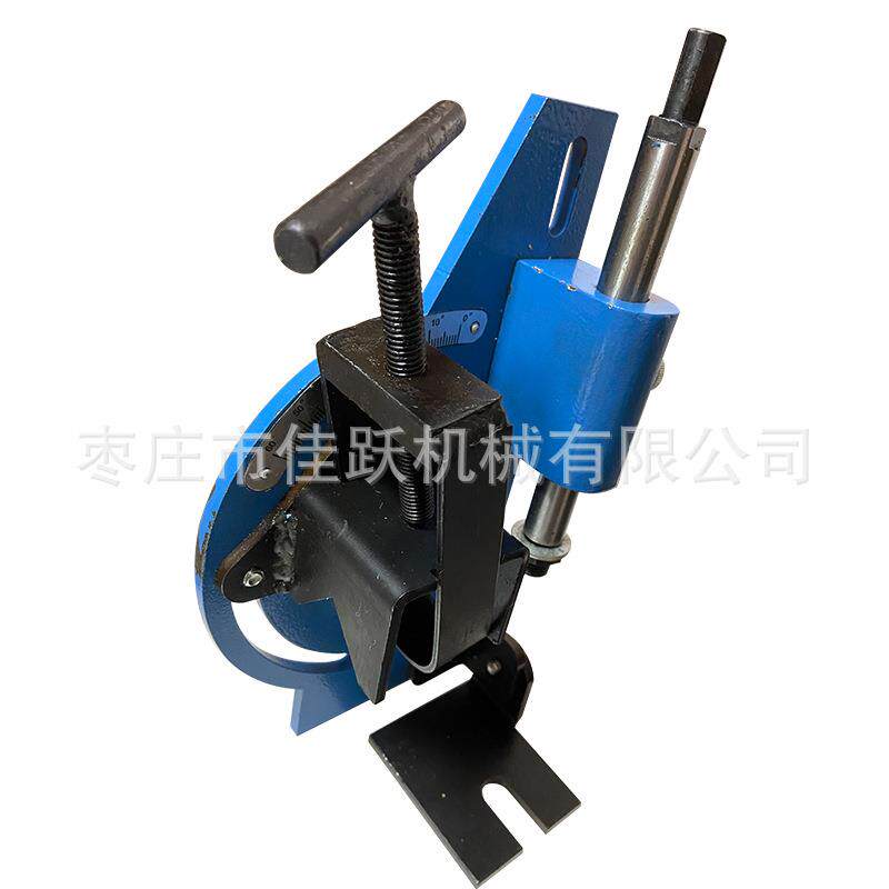管子开槽切管机PN-1/2A选配多种孔锯，配合电钻使用小巧简单方便