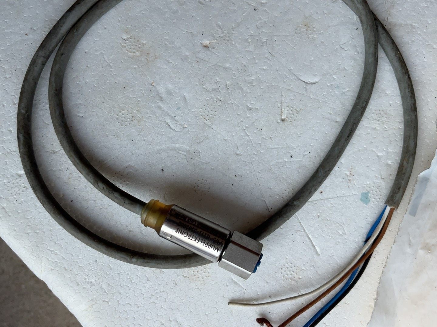 原装MURR传感器线四芯,库存处理,拆机B1