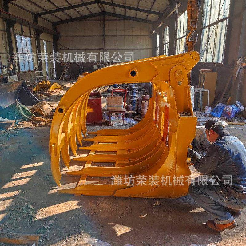 订制装载机快换架抓木抓草叉排叉铲车推雪板扫雪机四合一铲斗