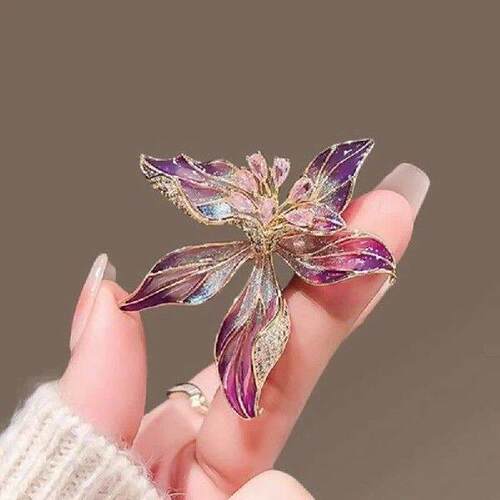 Personality Exquisite French Style Iris Flower Brooches For
