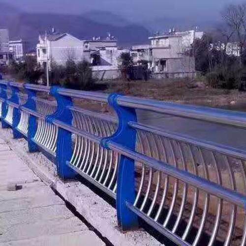 马路不锈钢防撞护栏厂家201复合钢管人行道防护围栏304不锈钢栏杆