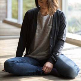 女款丝光美利奴羊毛开衫春秋户外休闲衣长袖美丽诺防晒速干上衣新