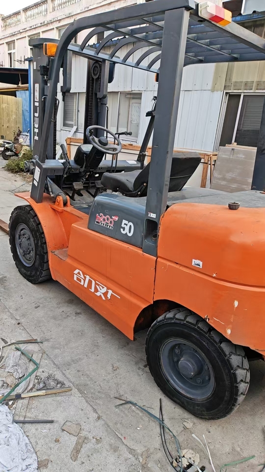 12月2日扬州委托-资产处置安徽合力5吨叉车一台,起升3米,性能完好网络拍卖公告