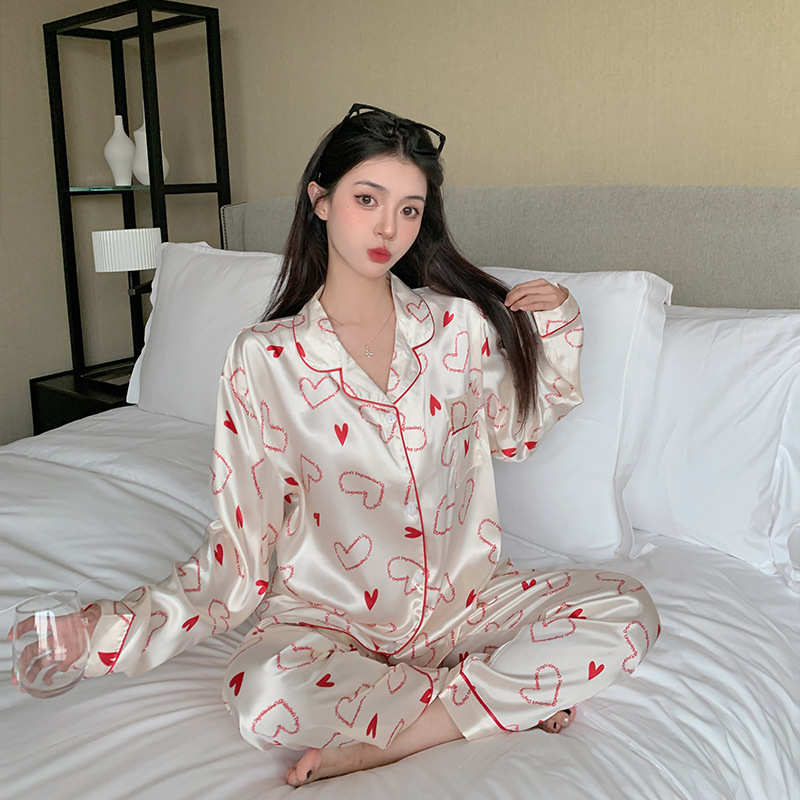 春秋夏季新款法式慵懒风泡泡熊冰丝睡衣女高级感薄款网红长袖套装