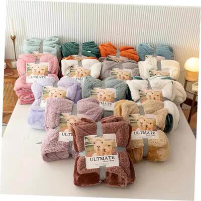 Bedsure Sherpa Fleece Blanket Soft Throw Blanket Flannel
