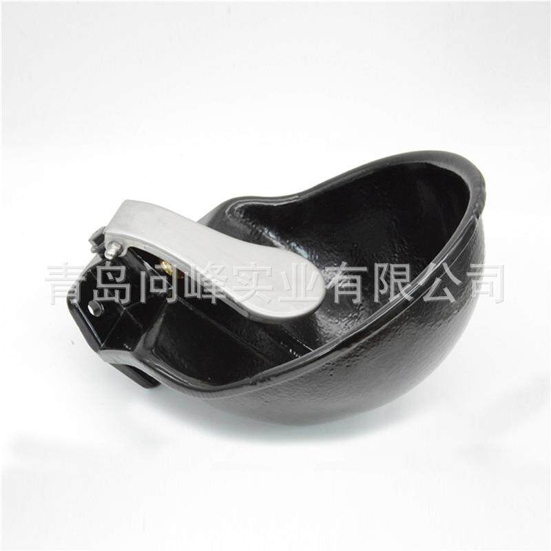 牛用饮水碗大号铸铁饮水碗加厚牛马饮水碗自动牛马羊饮水器