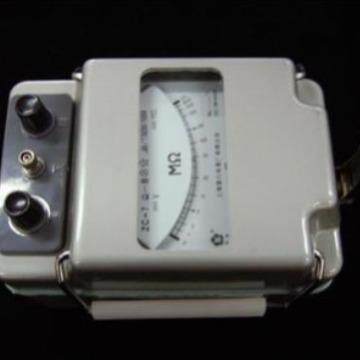 梅格ZC-7兆欧表2500V/2500MΩ手摇式兆欧表绝缘兆欧表