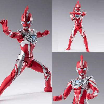 奥特曼奥美关节动手变身变形玩具