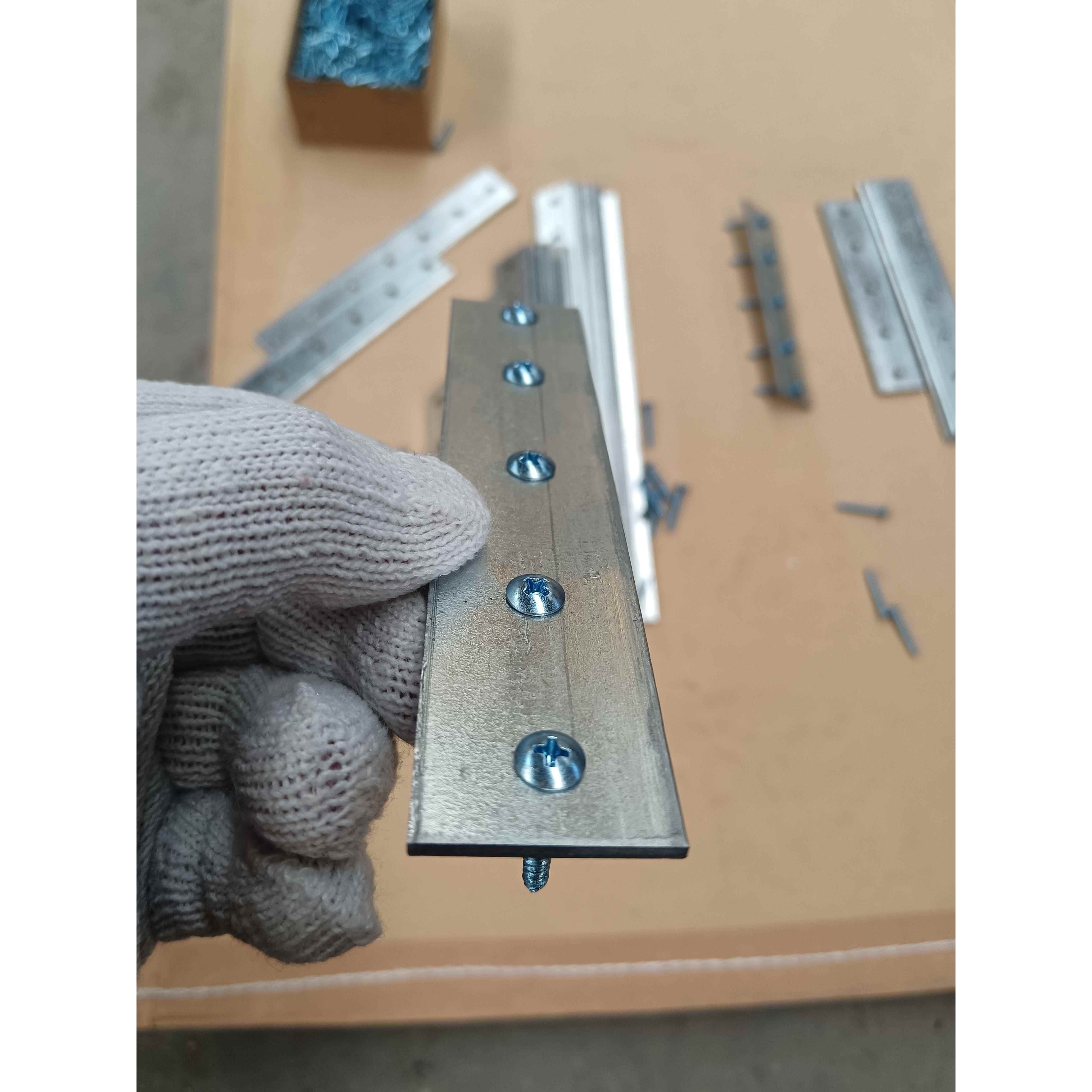 镀锌扁铁冲孔钢板木板门窗紧固定连接片