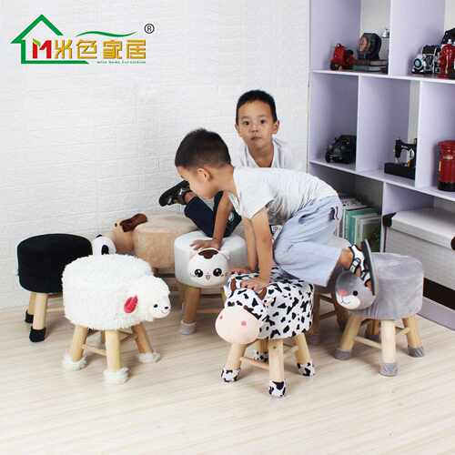 新款直销网红幼儿园动物小板凳可爱卡通宝宝椅换鞋凳卡通凳幼儿园