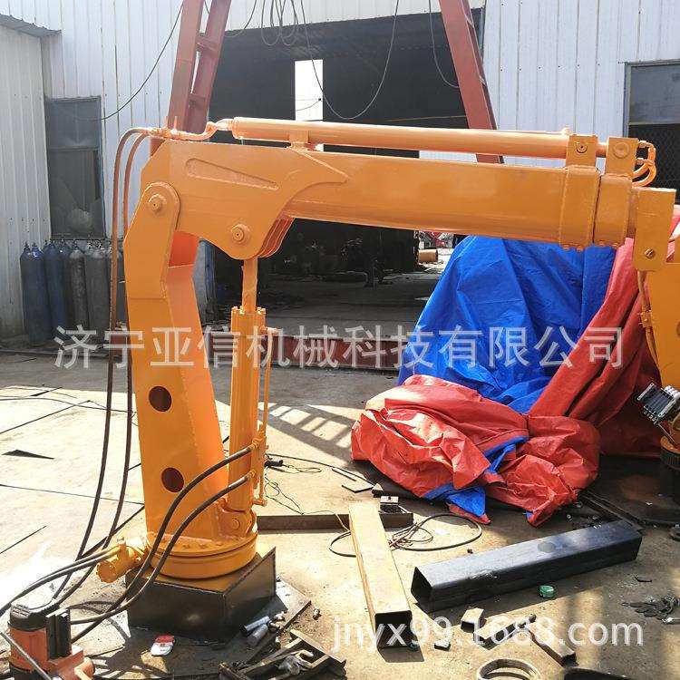 2吨折叠小吊机 货车车载固定式折叠吊机 亚信改装液压折叠吊臂