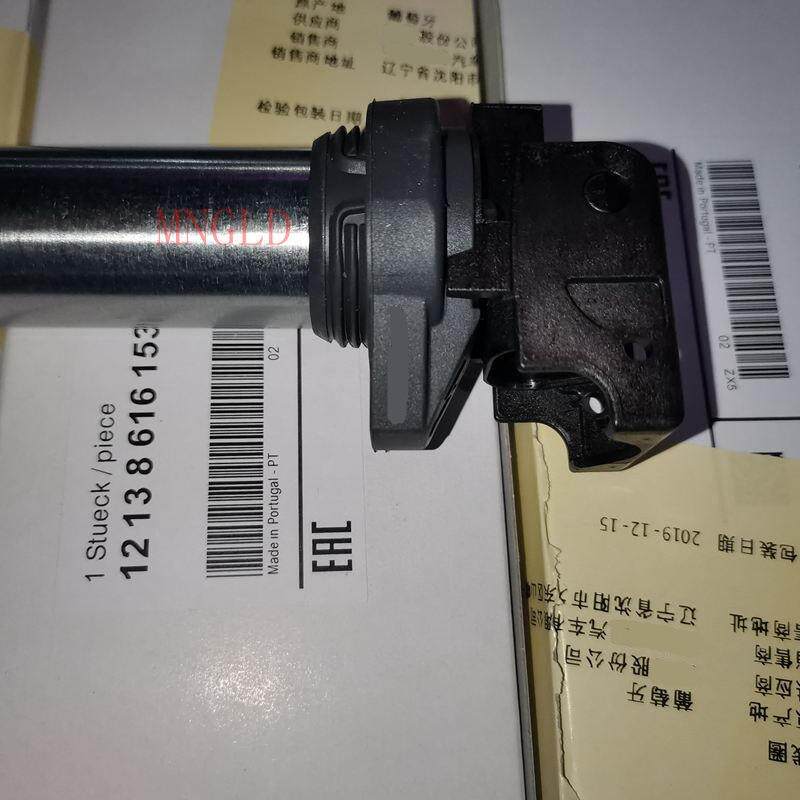 适用宝马X1X3X4X5X6Z4等汽车点火线圈高压包正厂配件