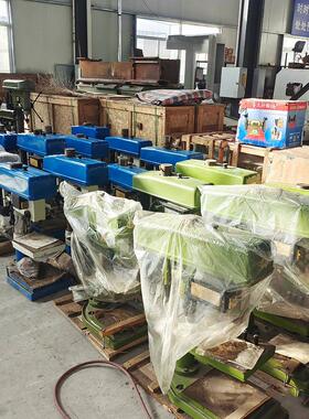 供应z4120单轴台钻 4125 4132台式钻床 学校工矿钻床 带钻夹头