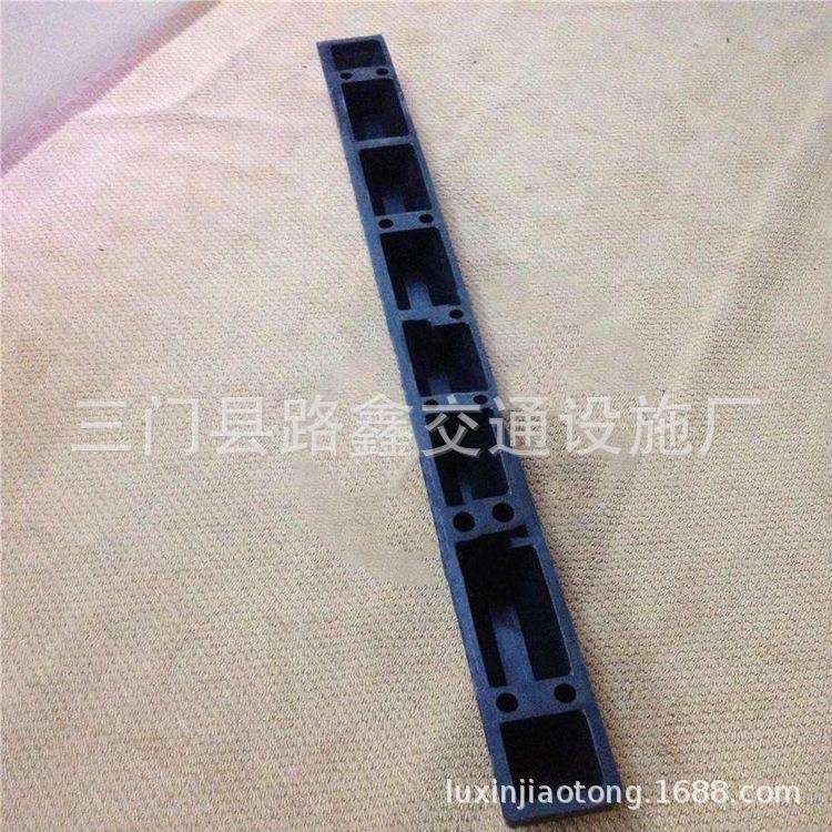 183CM车轮挡车器 橡胶止退器停车限位器停车场止退器厂家直供