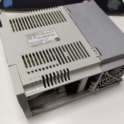 现货CM602 Y轴驱动器N510002594AA MR-J2S-350B-S041U703可换修