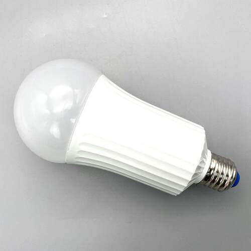 新款直销应急球泡e27螺口led充电灯泡夜市地摊照明家用停电照明自