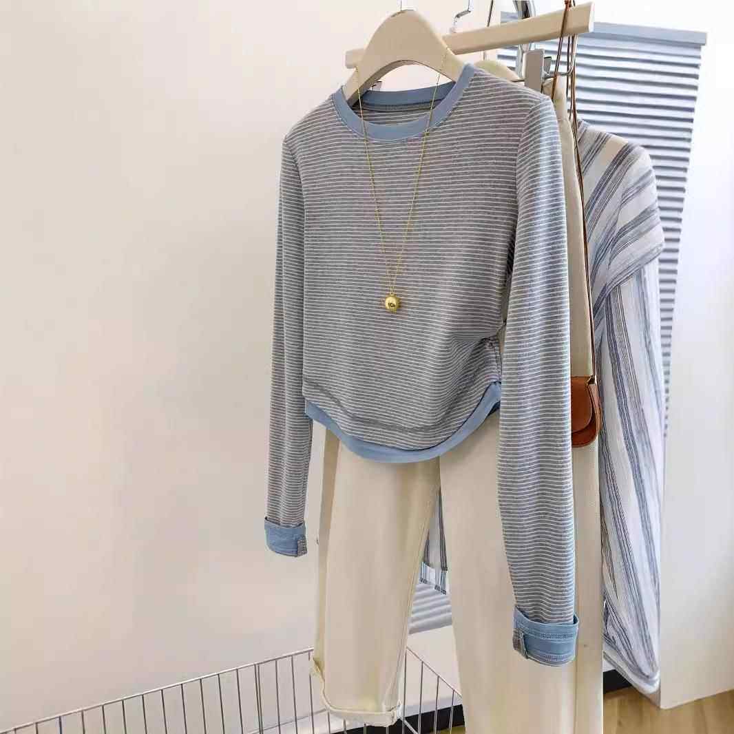 撞色条纹假两件正肩短款长袖t恤女早秋韩系高级感内搭打底衫上衣