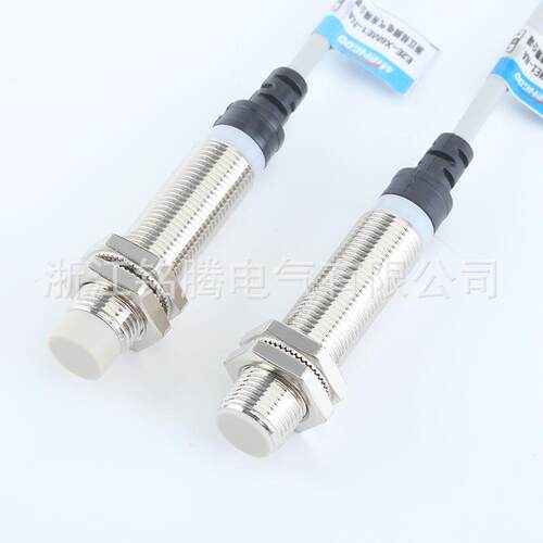 厂家直销高频率电感式E2E-X6ME1-NA接近传感器E2E系列接近开关24V