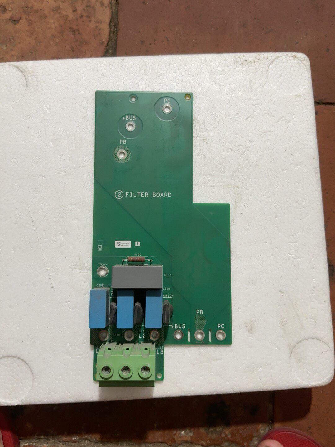 EAV40544-01，拆机施耐德ATV930D15N4电源