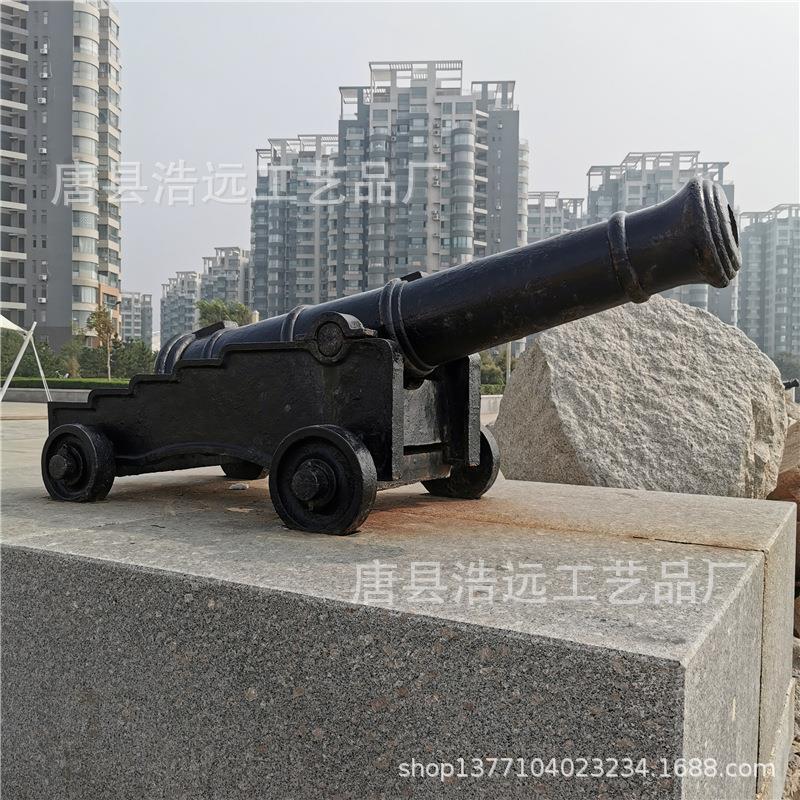 5米铸铜火炮雕塑摆件 雕塑厂景区大型铁大炮塑像厂家