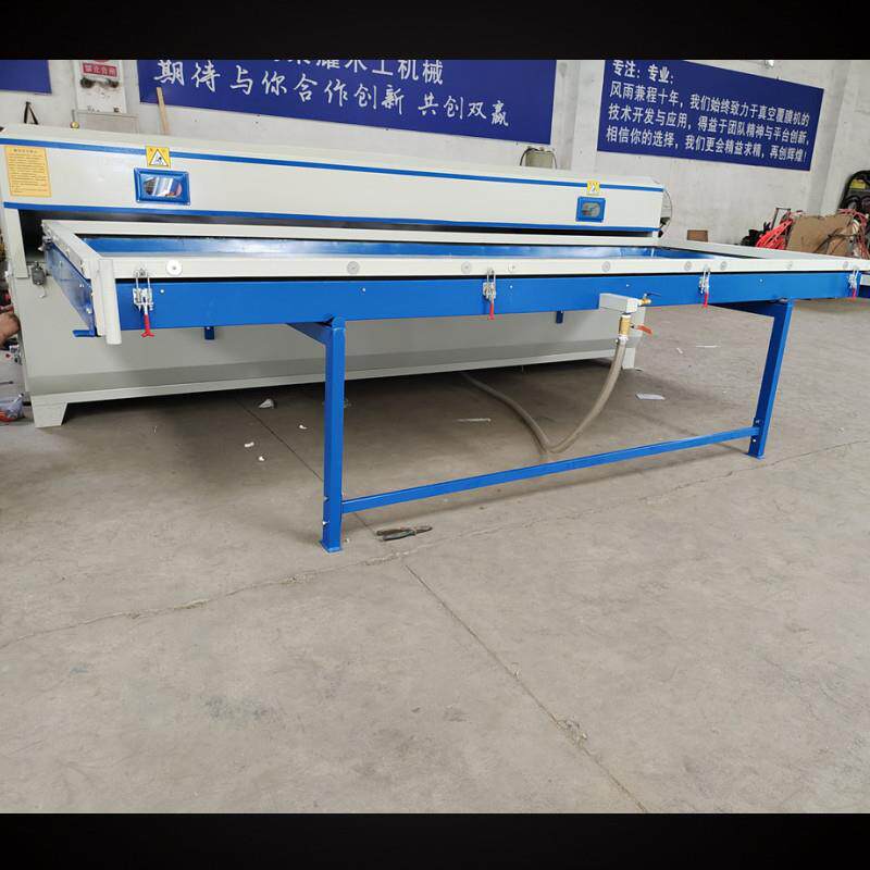 皮革软包硬包PVC膜真空覆膜机模压门橱柜门双工位真空吸塑包覆机