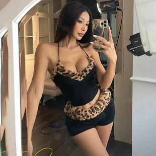 Two Set Women Leopard Patchwork Print Contrast Faux Fur