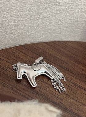 INS白金流苏小马吊坠优雅吊坠