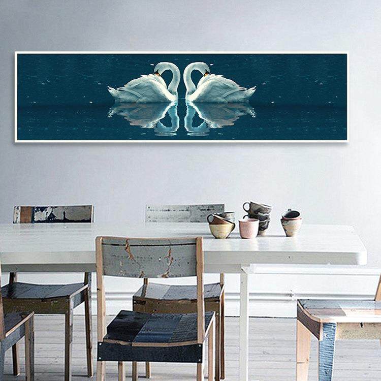 欧式床鹅湖温馨画主卧头卧室装饰客厅简美简欧沙发背景KTH天横幅