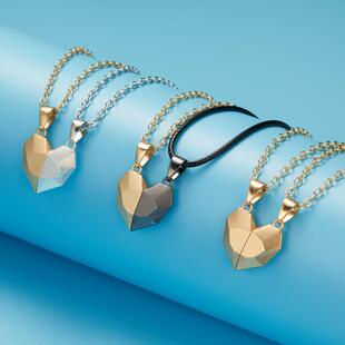 2PCS/set Love Magnetic Attracts Couple Necklace Friendship H
