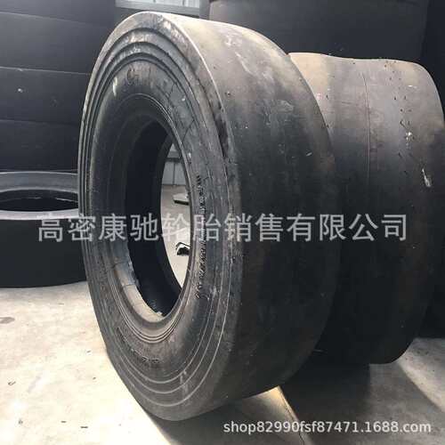 供应13/80-20胶轮光面压路机1000/1100-20 14/70-20工程机械轮胎