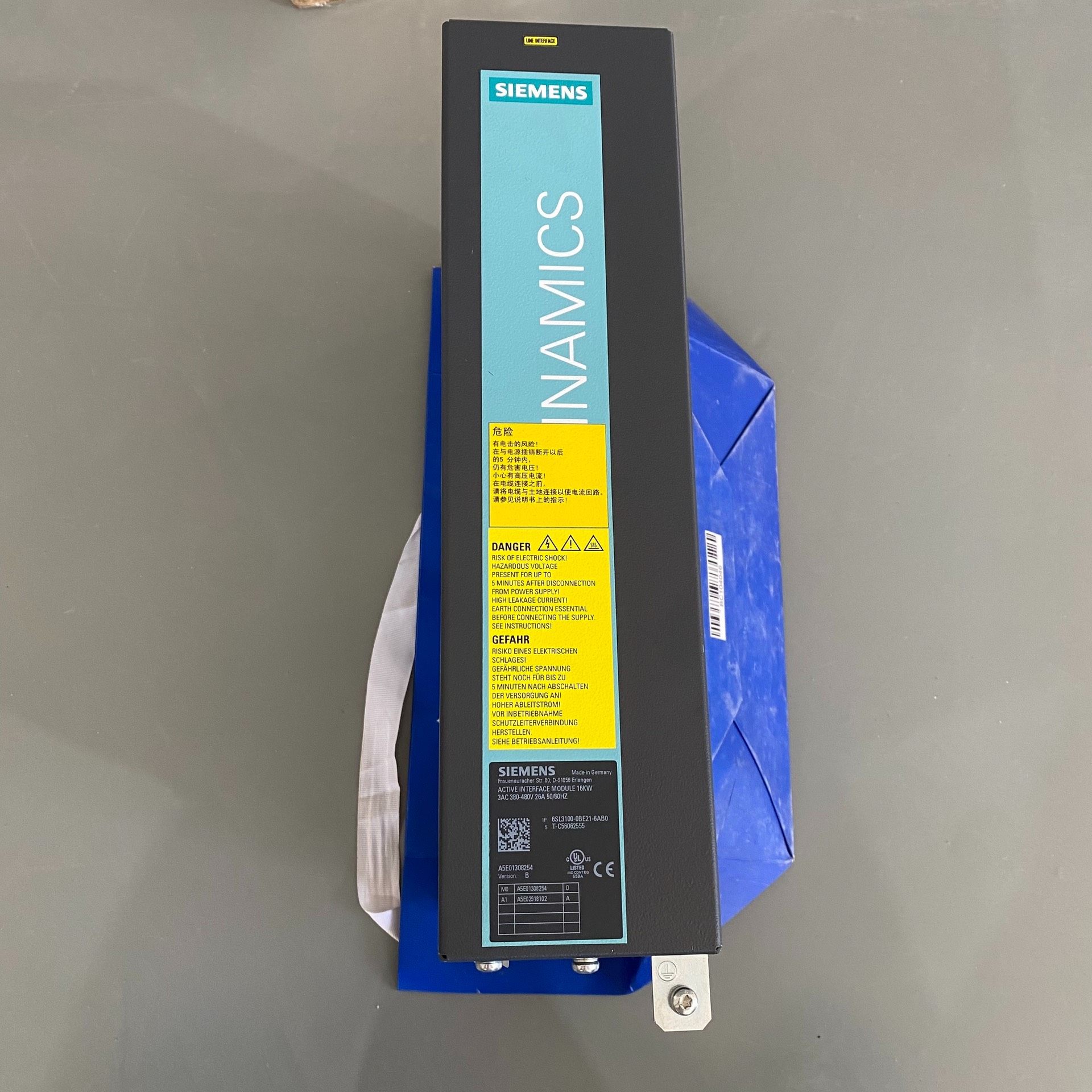 西门子伺服控制器6SL3100-0BE21-6AB0  4个