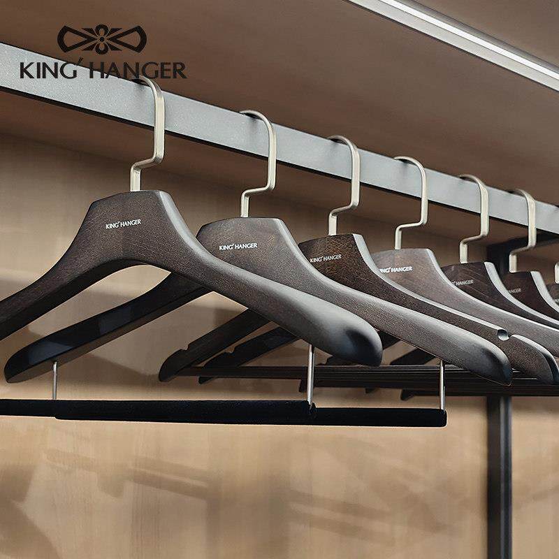 金领结黑色高端时尚实木衣架高档西服衣挂宽肩无痕衣柜木质衣架