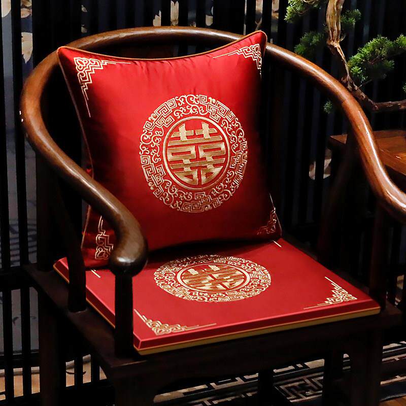 结婚红色椅垫新中式喜字坐垫餐椅垫喜庆婚礼家具座垫家用婚庆跪垫